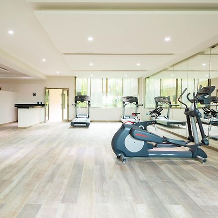 Palmarena Rooms & Residences - Long Stay Comfort With Parking, Sauna, Gym & Pool - Steps From 5Th Avenue Playa del Carmen Dış mekan fotoğraf