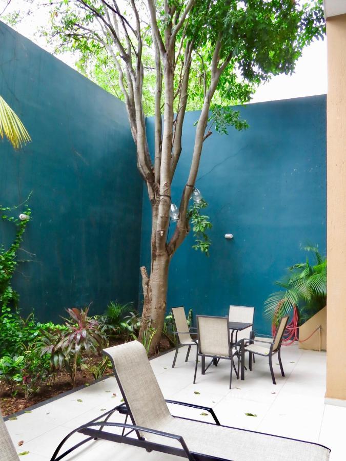 Palmarena Rooms & Residences - Long Stay Comfort With Parking, Sauna, Gym & Pool - Steps From 5Th Avenue Playa del Carmen Dış mekan fotoğraf